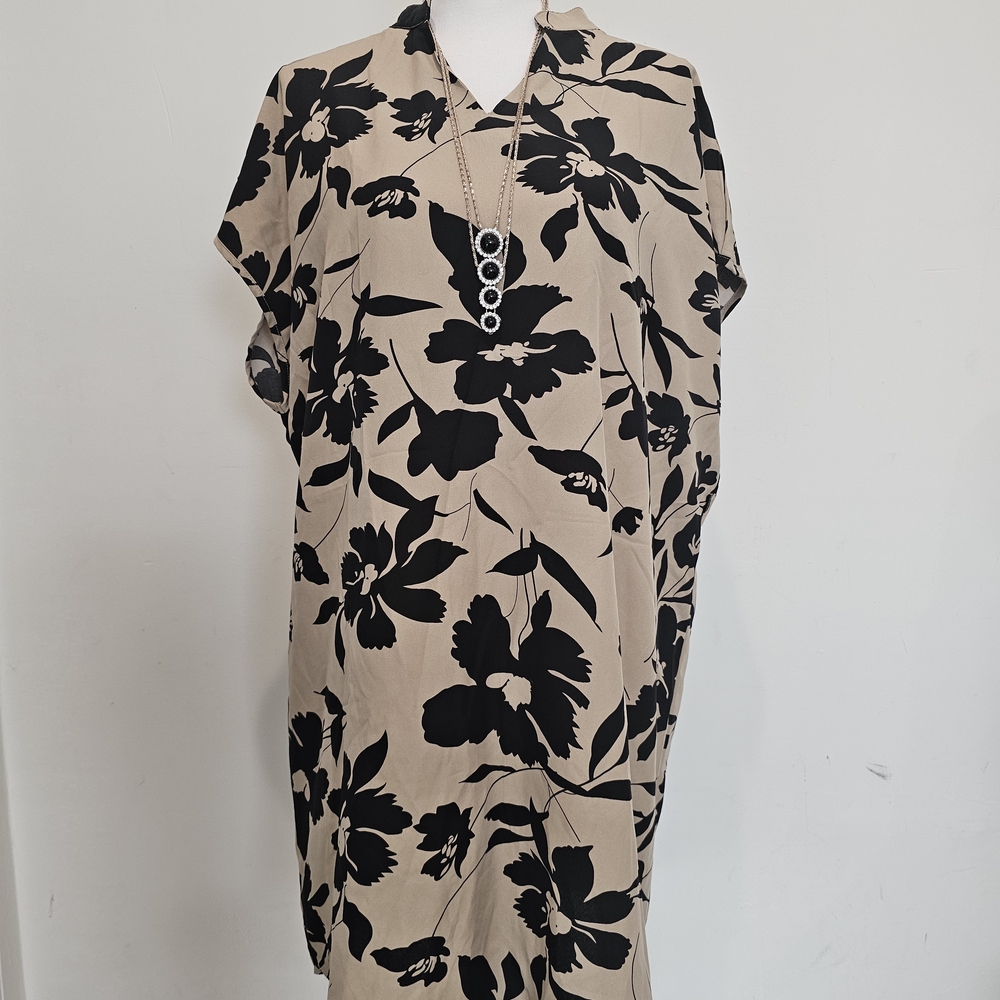 Floral Black and Tan Dress XXL